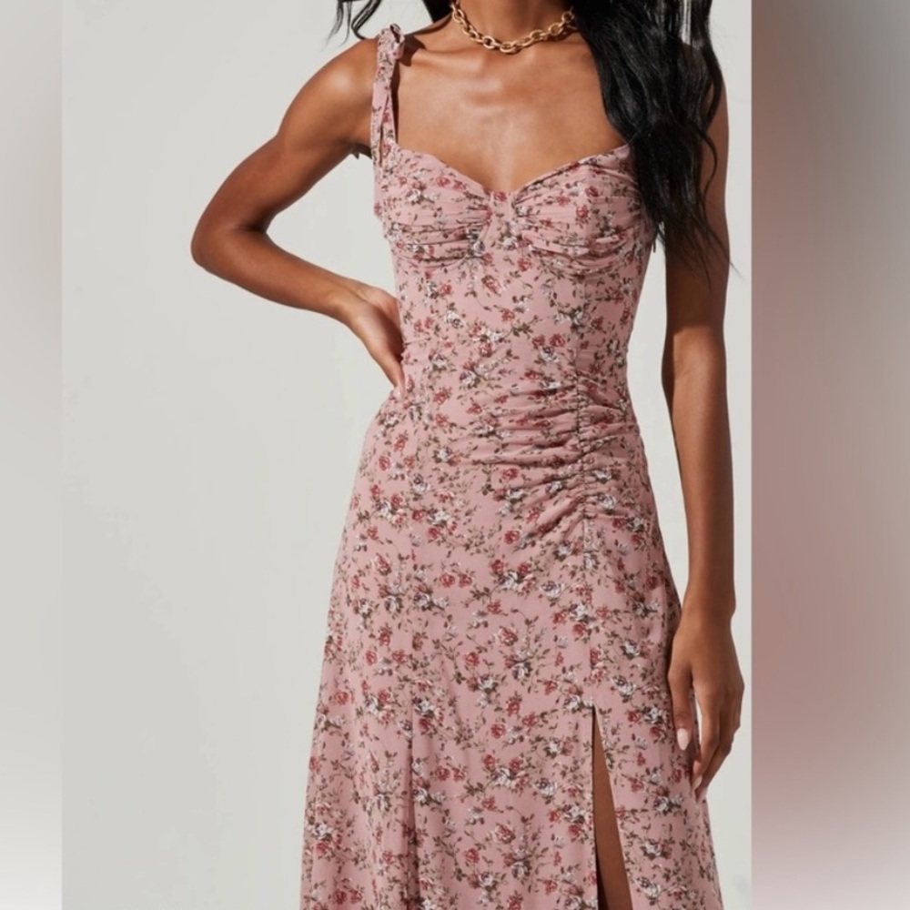 ASTR The Label Milkmaid tie strap floral dress